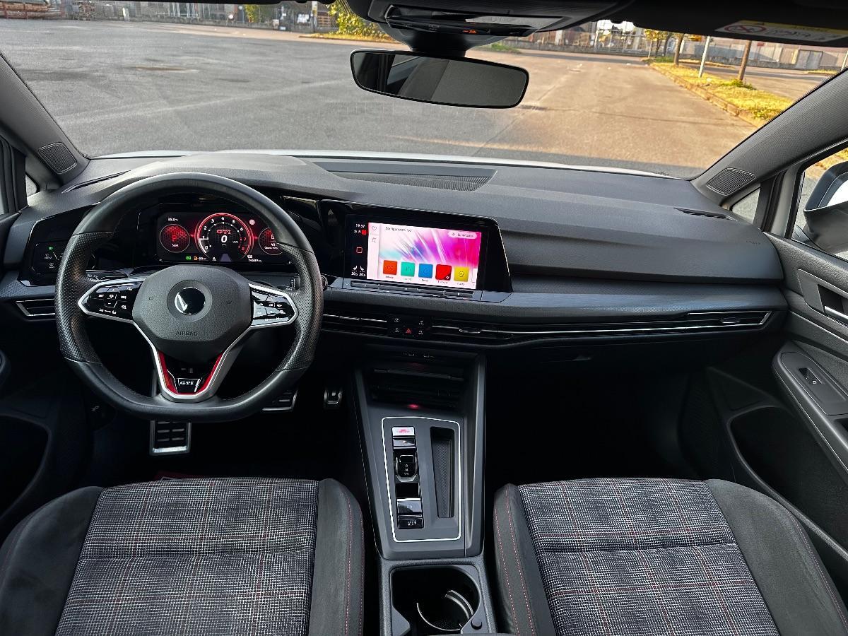 VOLKSWAGEN - Golf - 2.0 TSI GTI DSG SPORT