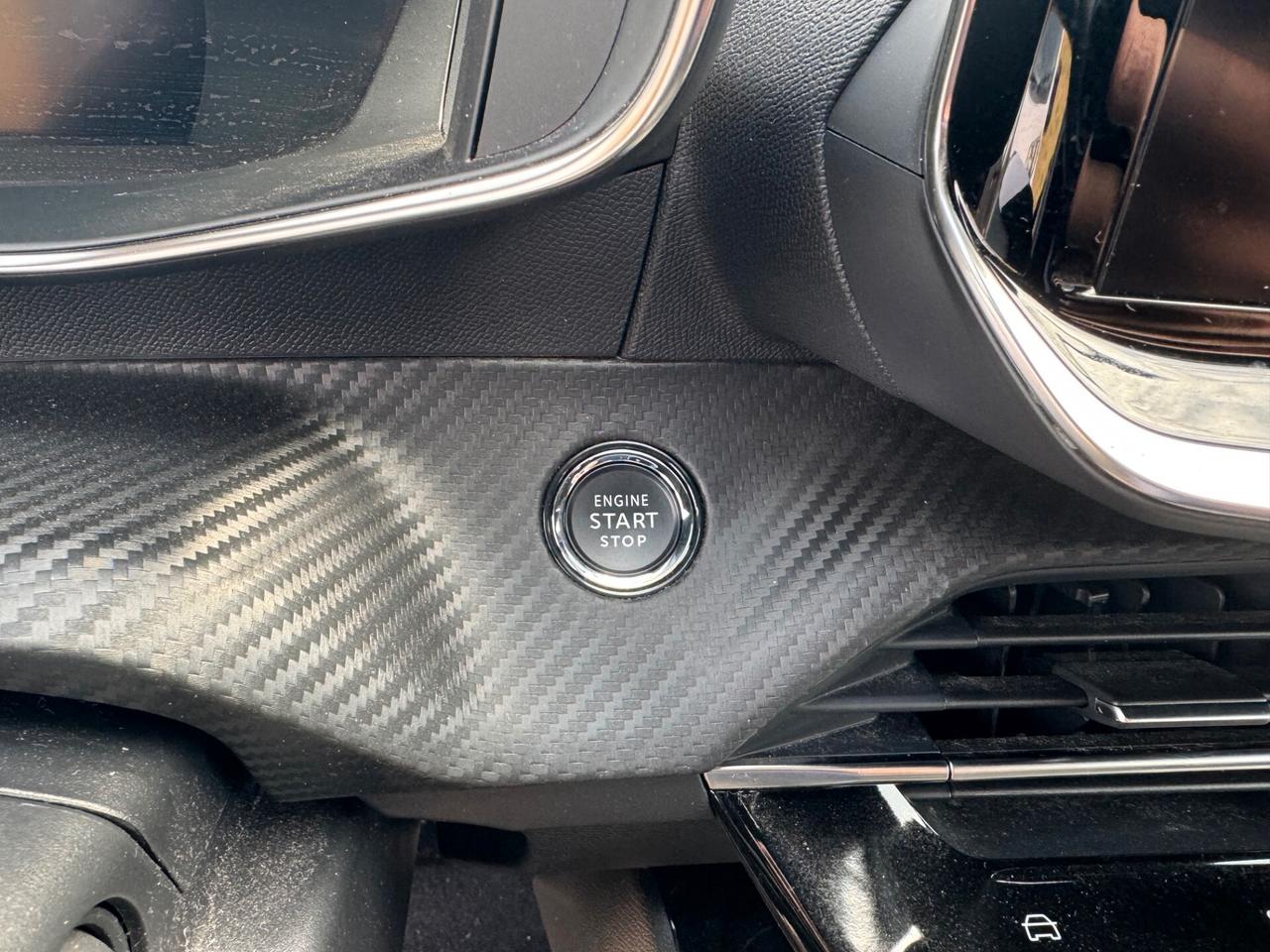 Peugeot New 208 1.2cc 100cv S&S GT