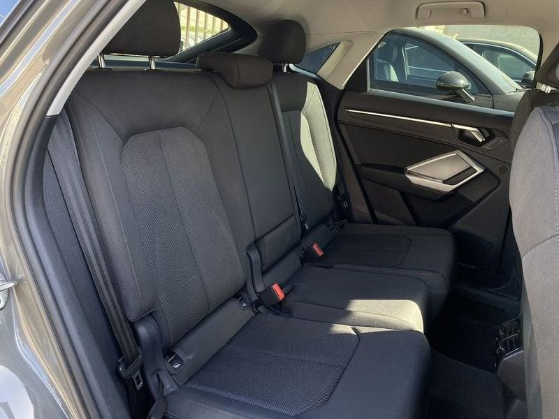 Audi Q3 SPB S Line esterno 2.0 TDI 150CV S-Tronic 35