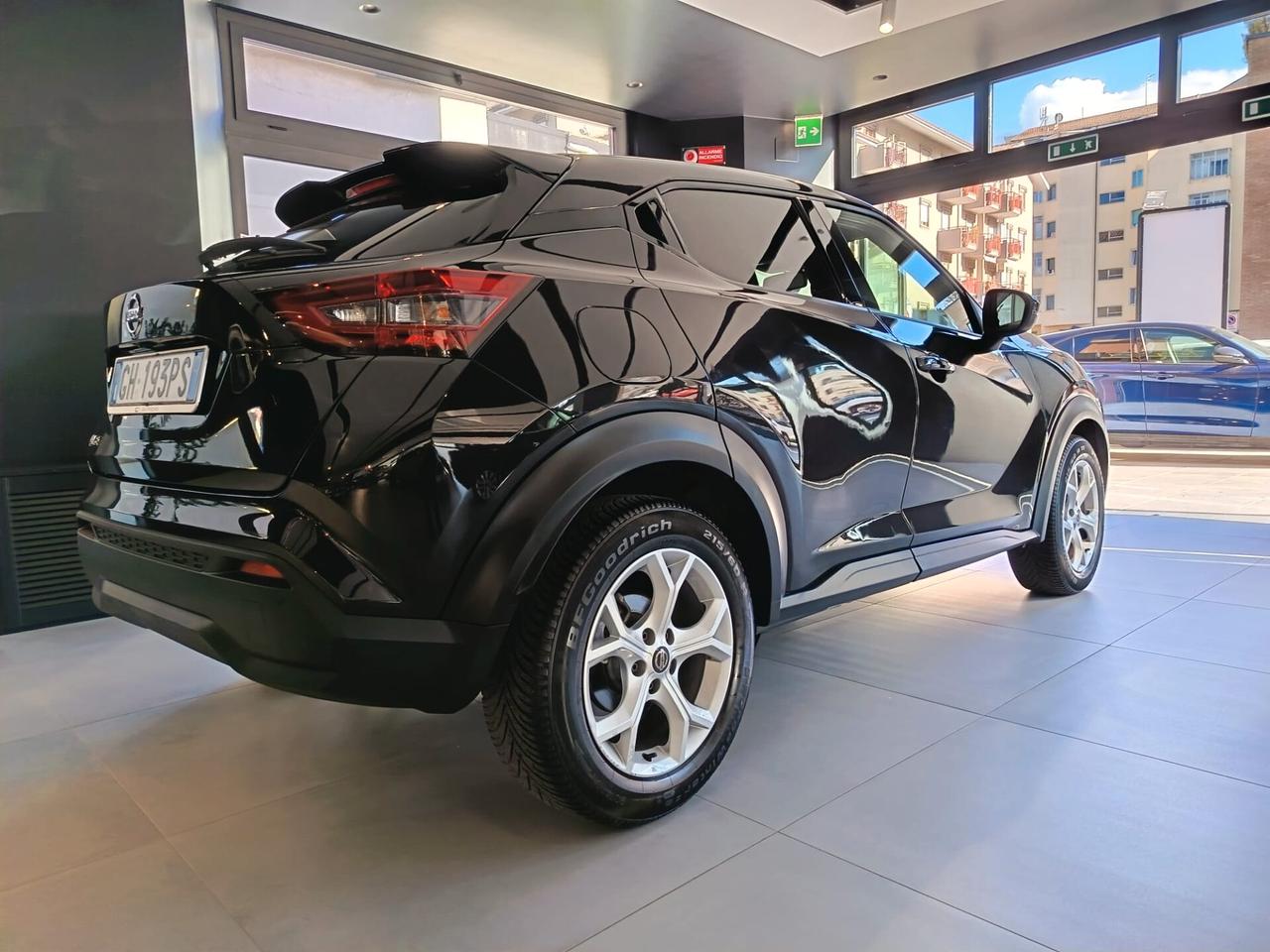 Nissan Juke 1.0 DIG-T 114 CV DCT N-Connecta