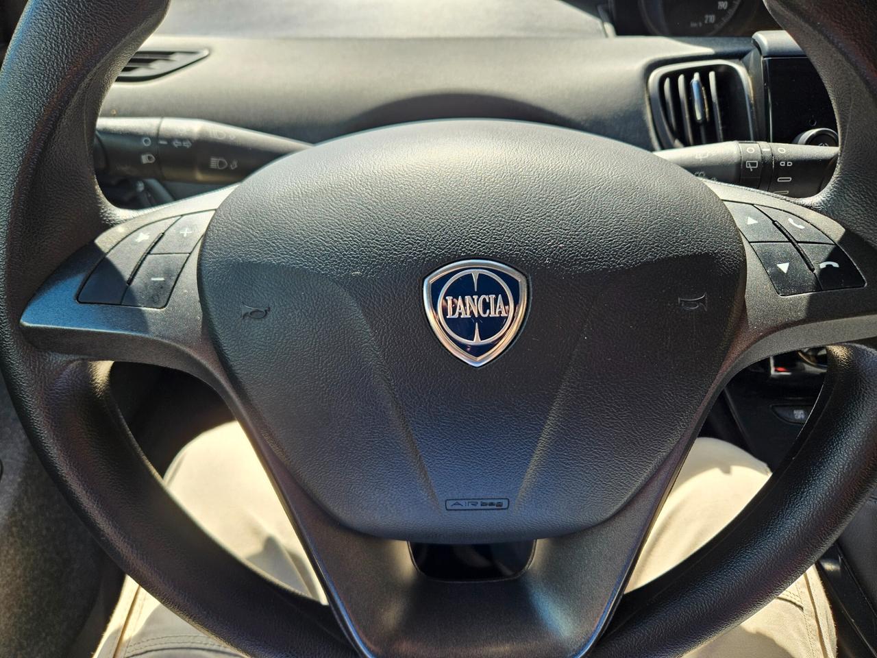 LANCIA YPSILON 1000 NOVEMBRE 2022 CHILOMETRI CERTI