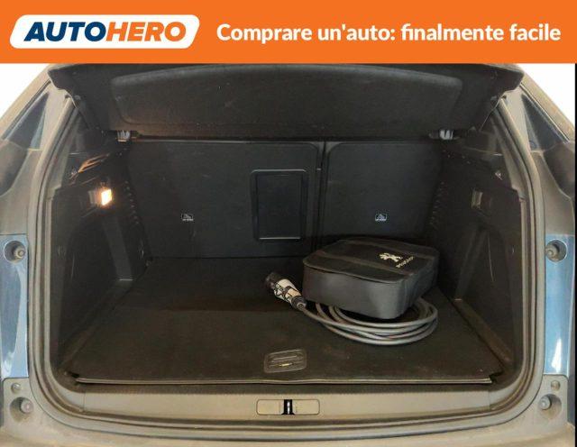 PEUGEOT 3008 Hybrid 225 e-EAT8 Allure Pack