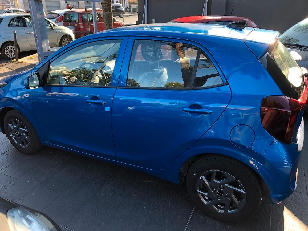 Kia Picanto 1.0 12V 5 porte AMT Urban