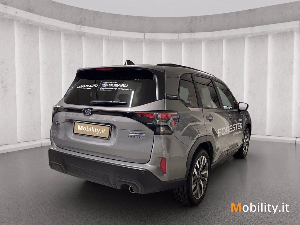 SUBARU Forester 2.0i e-boxer Premium lineartronic del 2025