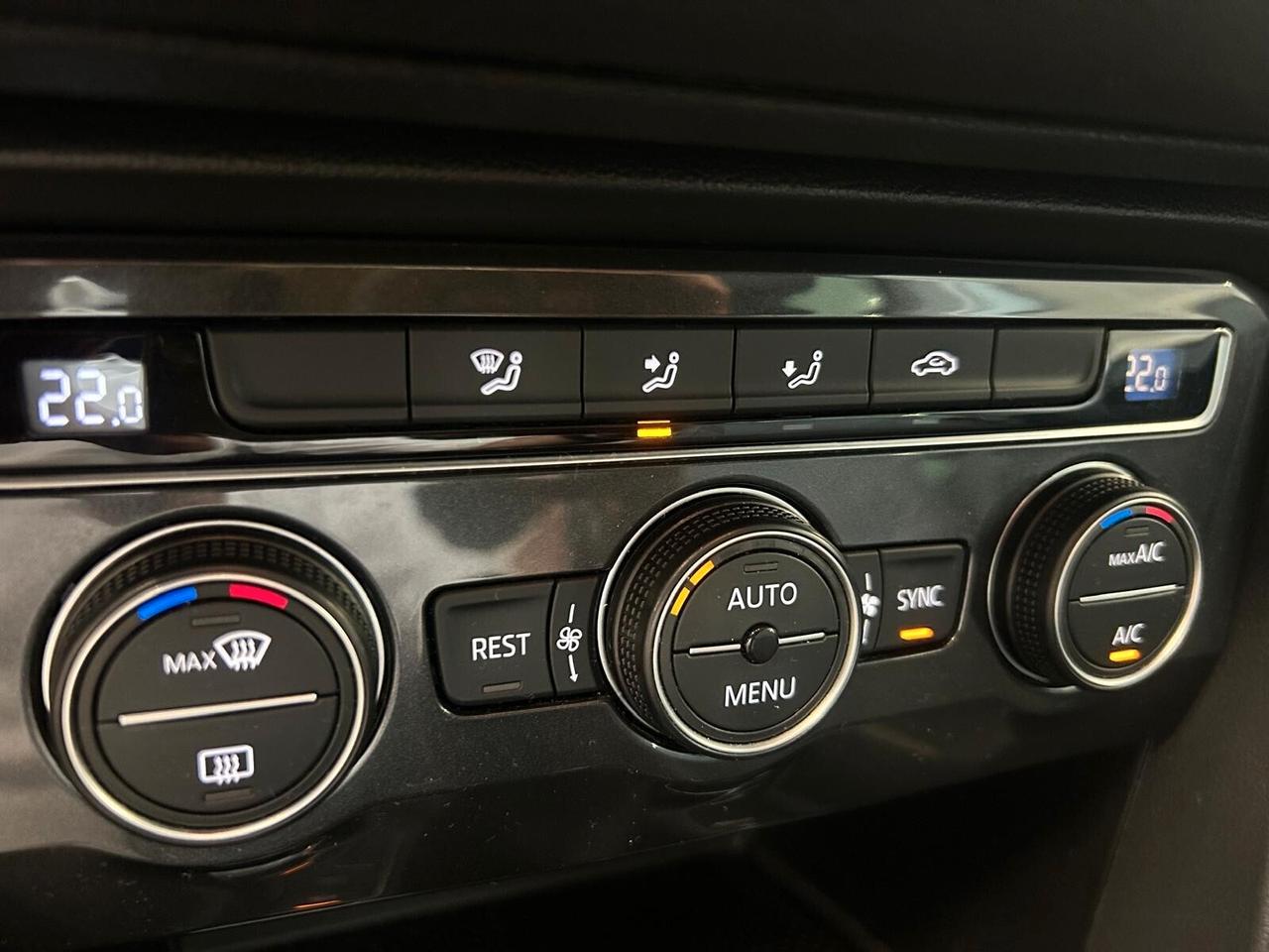 Volkswagen Tiguan BUSINESS 1.6 TDI SCR 6mt BMT UNICO PR.
