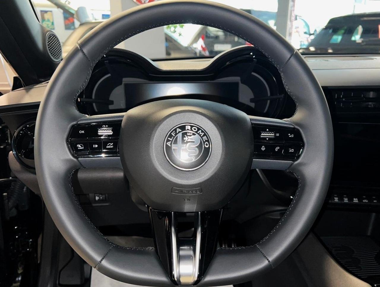 Alfa Romeo Junior 1.2 145 CV Hybrid eDCT6 Ti