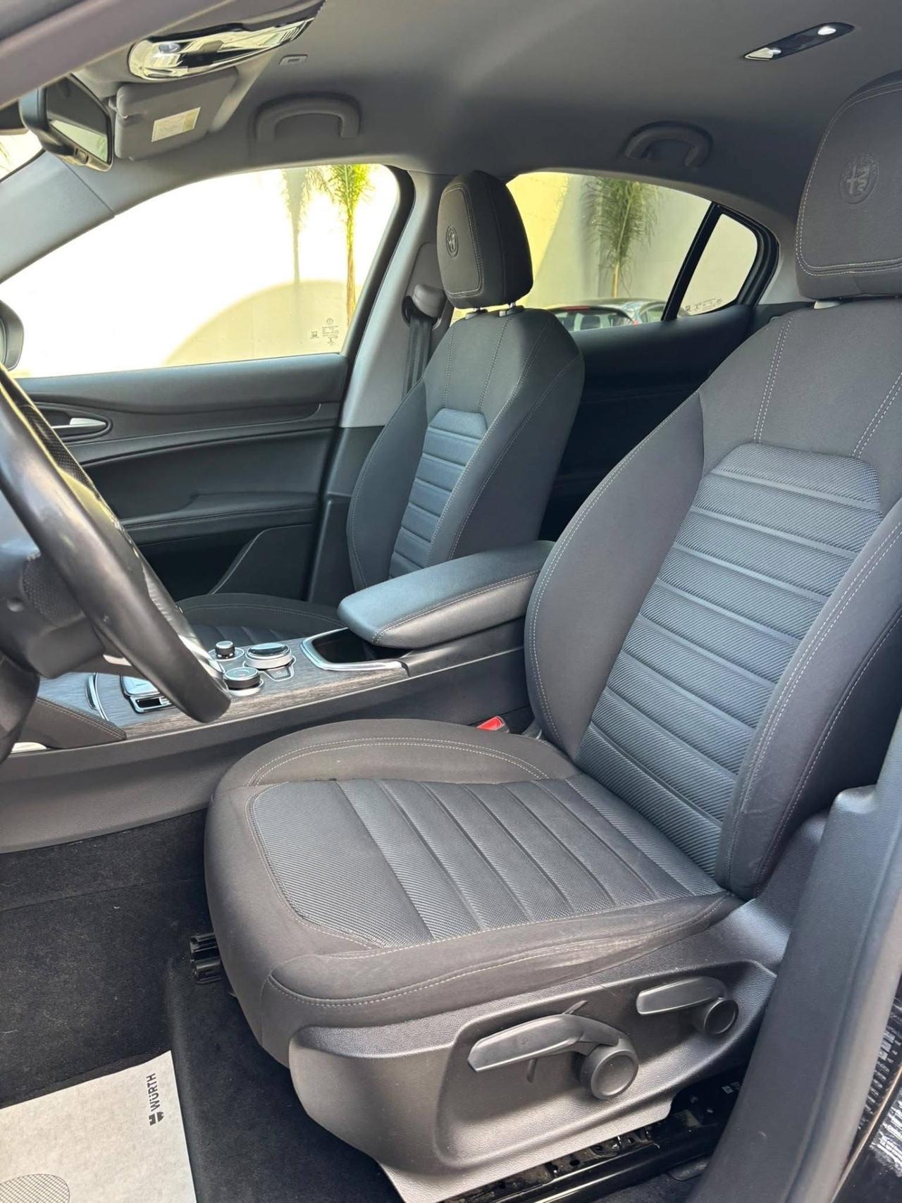 Alfa Romeo Stelvio 2.2 Turbodiesel 190 CV AT8 RWD Executive