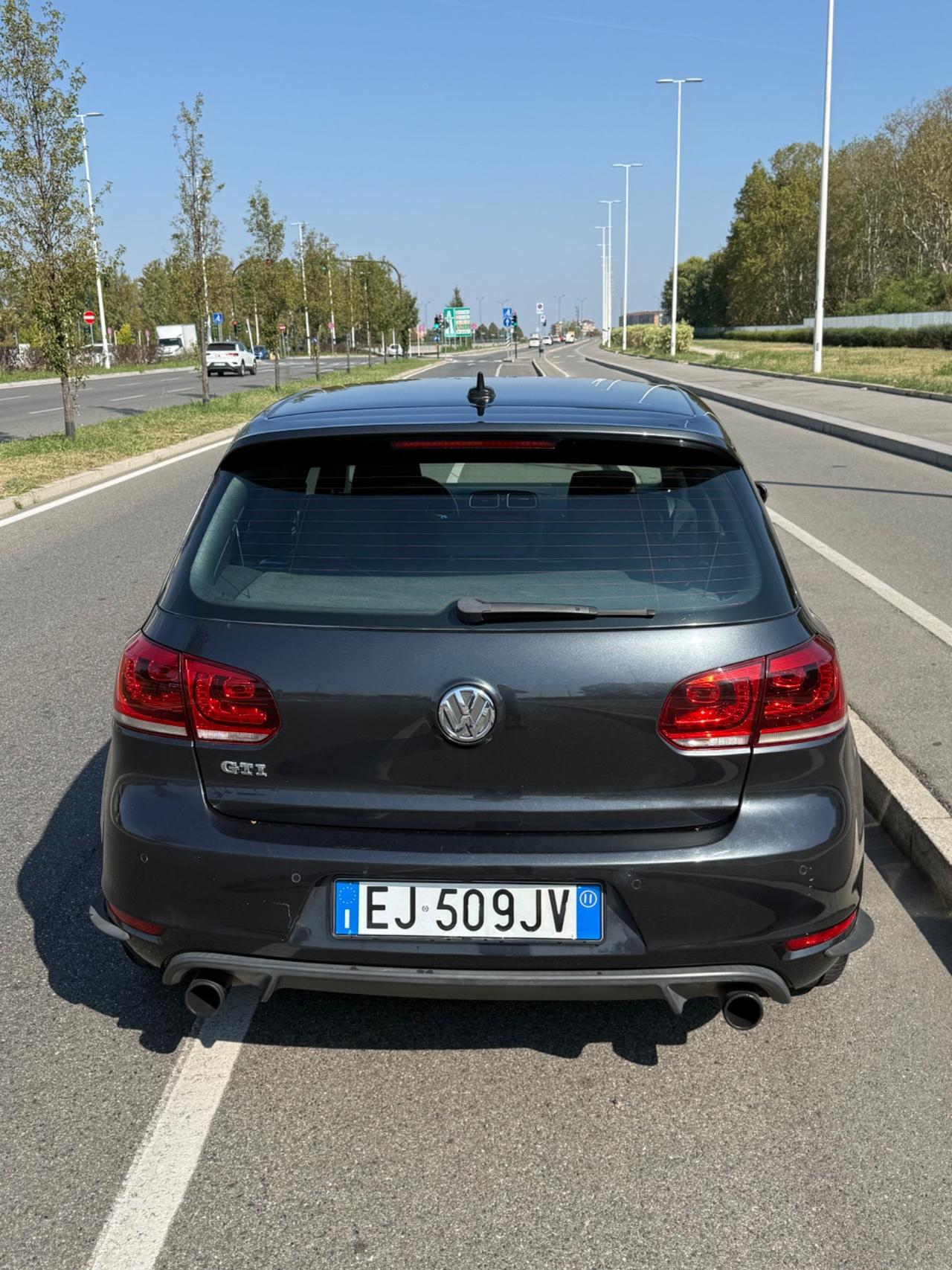 Volkswagen Golf GTI 2.0 TSI 3p.