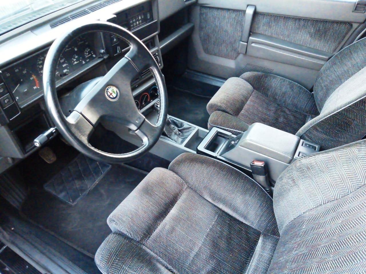 Alfa Romeo 75 Turbo Quadrifoglio Verde - 1991