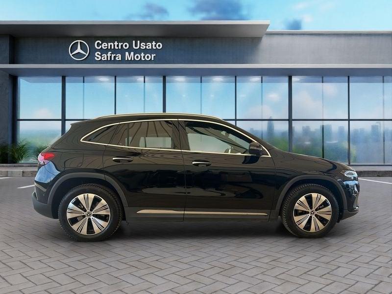 Mercedes-Benz EQA EQA 300 4Matic Sport Plus