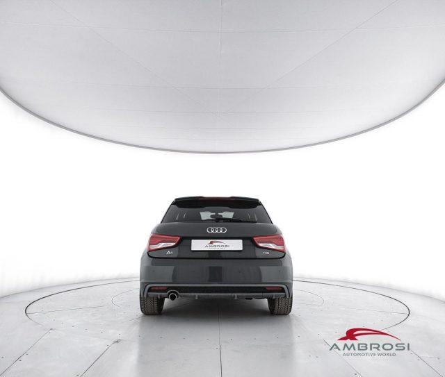 AUDI A1 1.4 TDI S tronic Admired