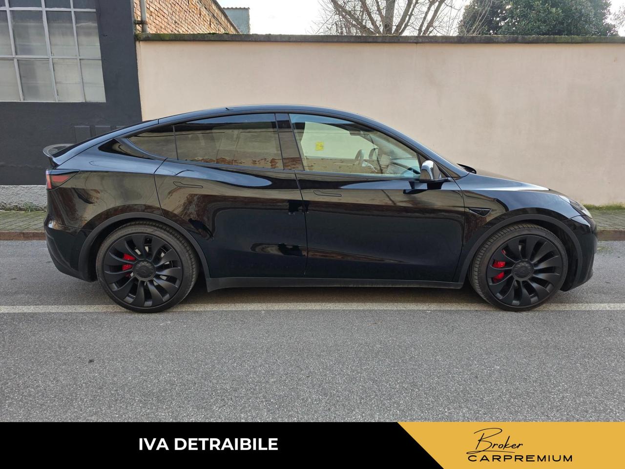 Tesla Model Y Performance Dual Motor awd