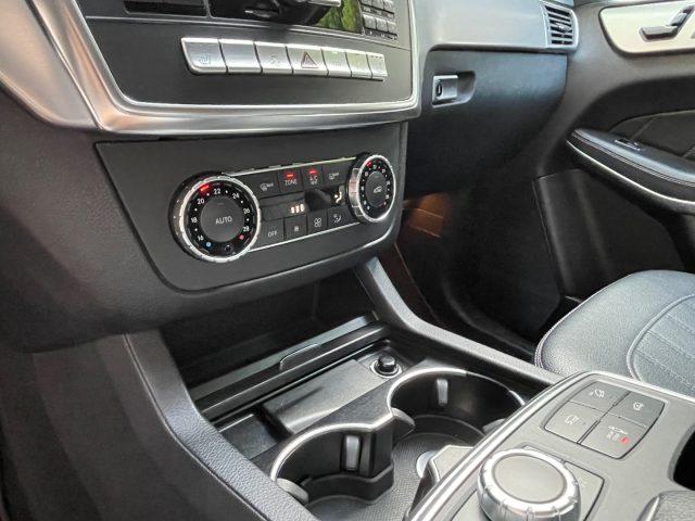 MERCEDES-BENZ GL 350 7 POSTI 4MATIC 258CV NAVIGATORE CERCHI DA 20"