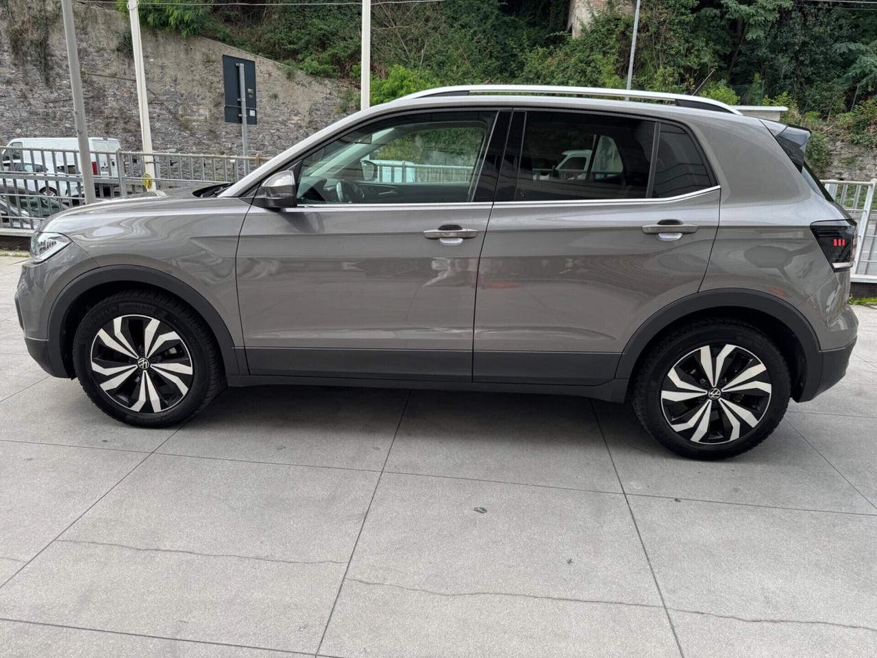 Volkswagen T-Cross 1.0 TSI 110 CV DSG AUTOMATICO
