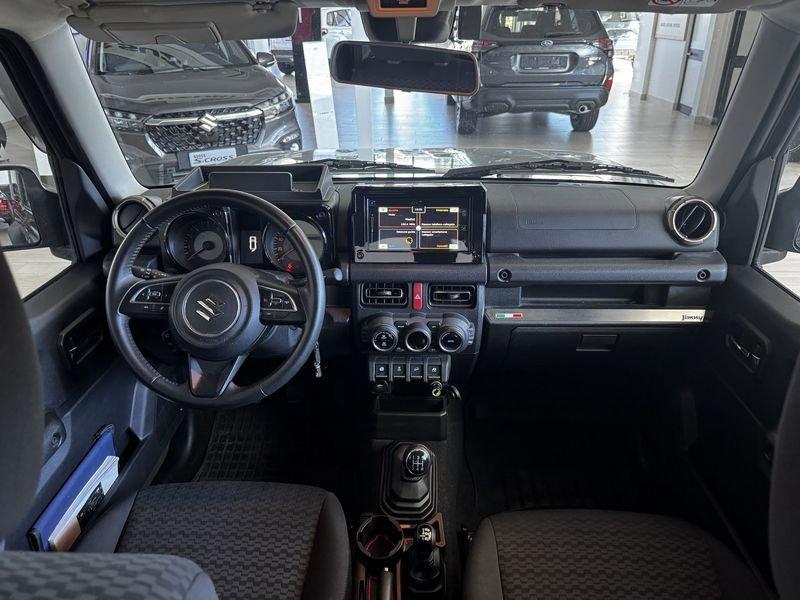 Suzuki Jimny 1.5 5MT