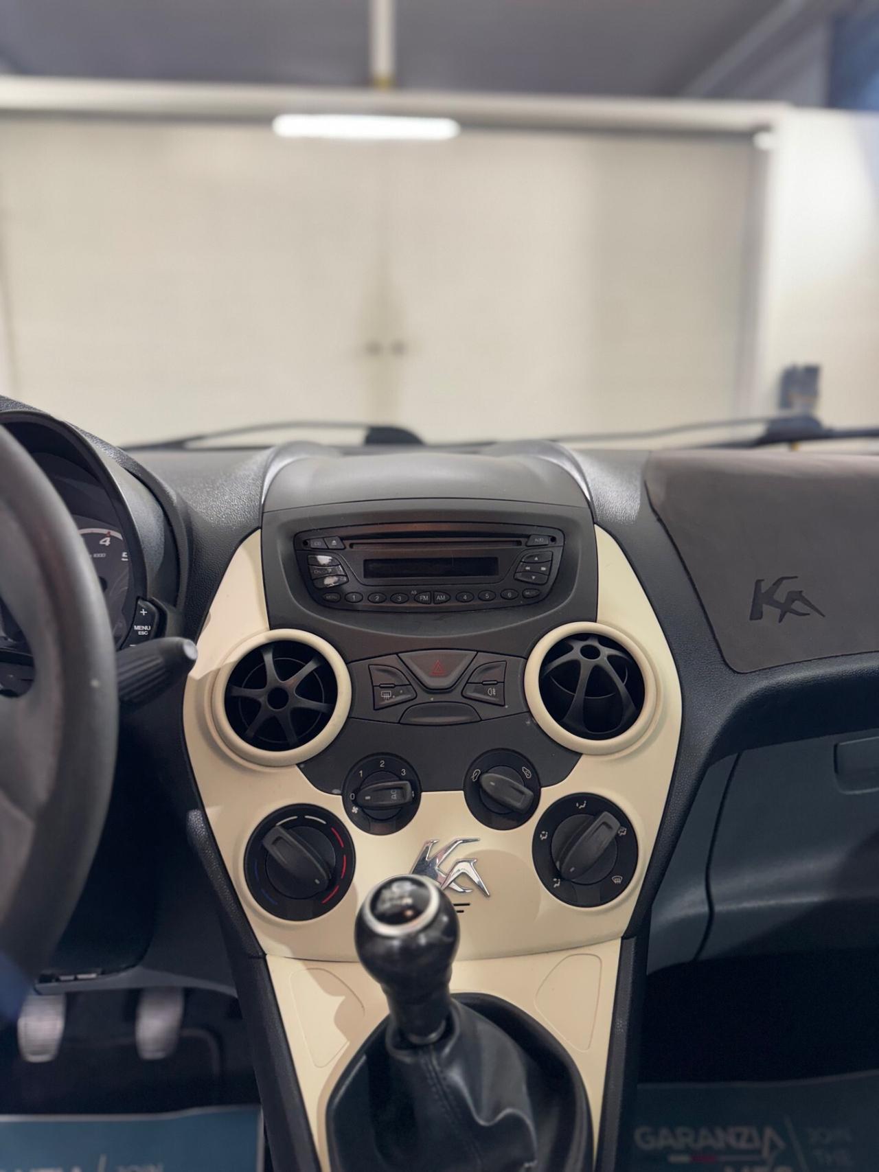 Ford Ka 1.2 8V 69CV Titanium