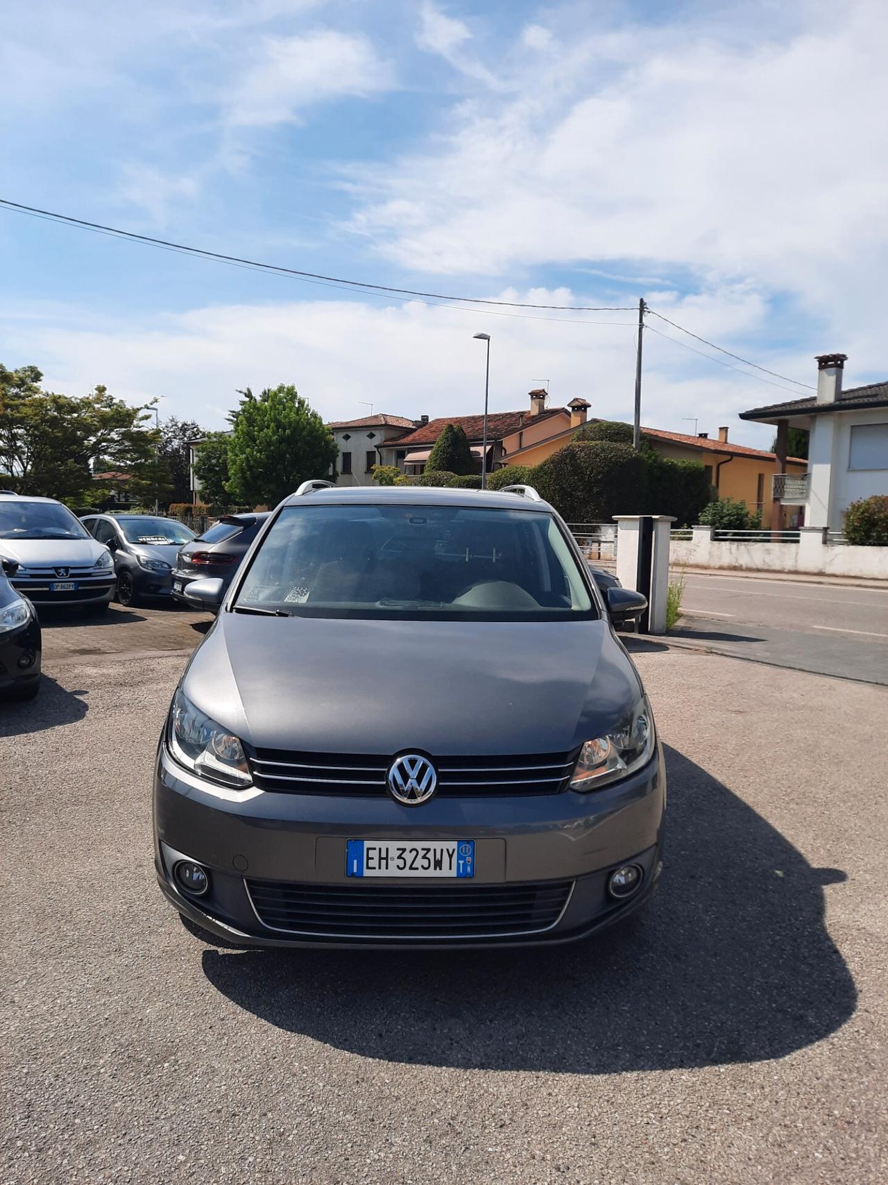 Volkswagen Touran 2.0 TDI 140 CV 7 POSTÌ