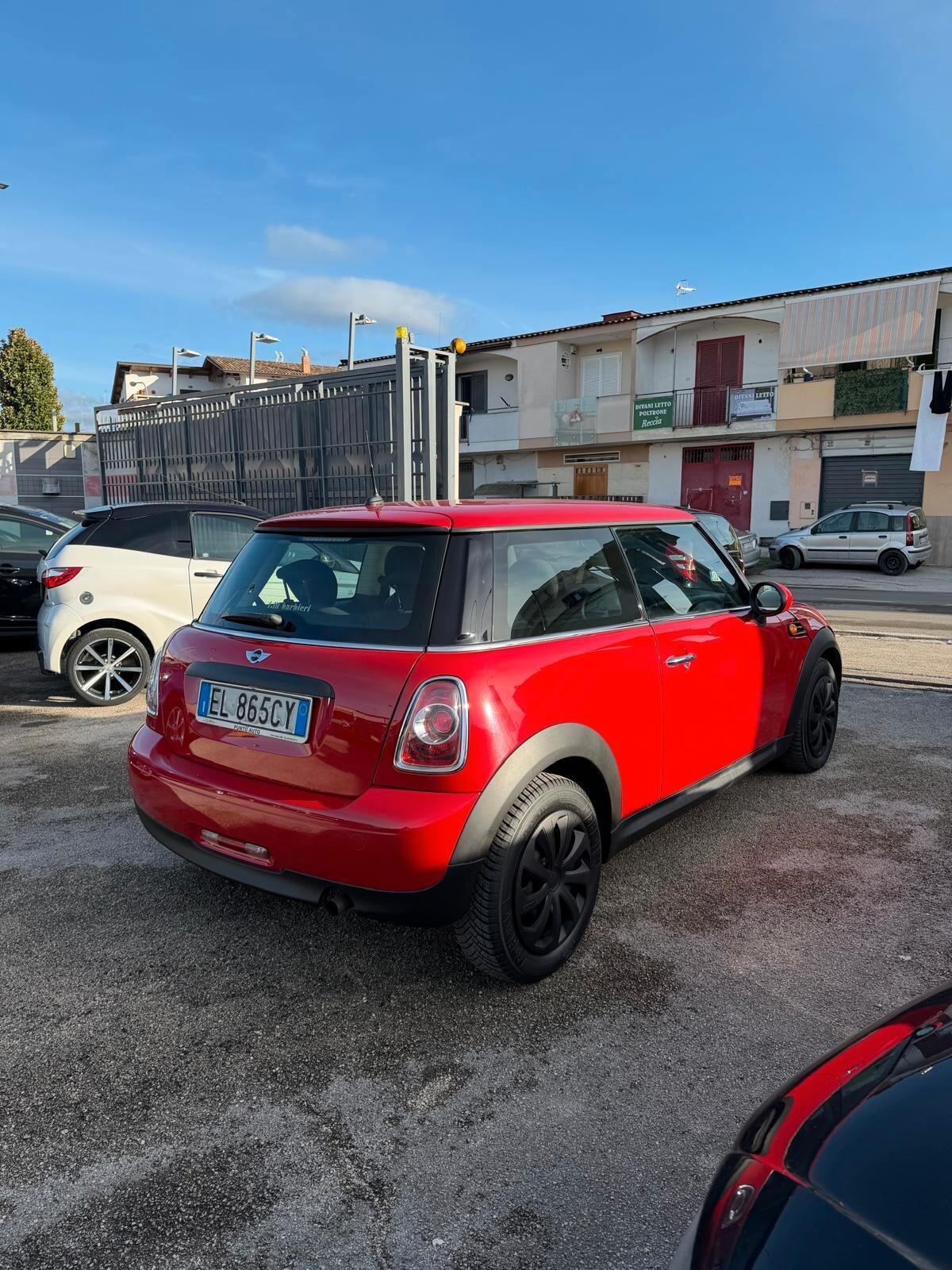 Mini 1.6 16V One (55kW)