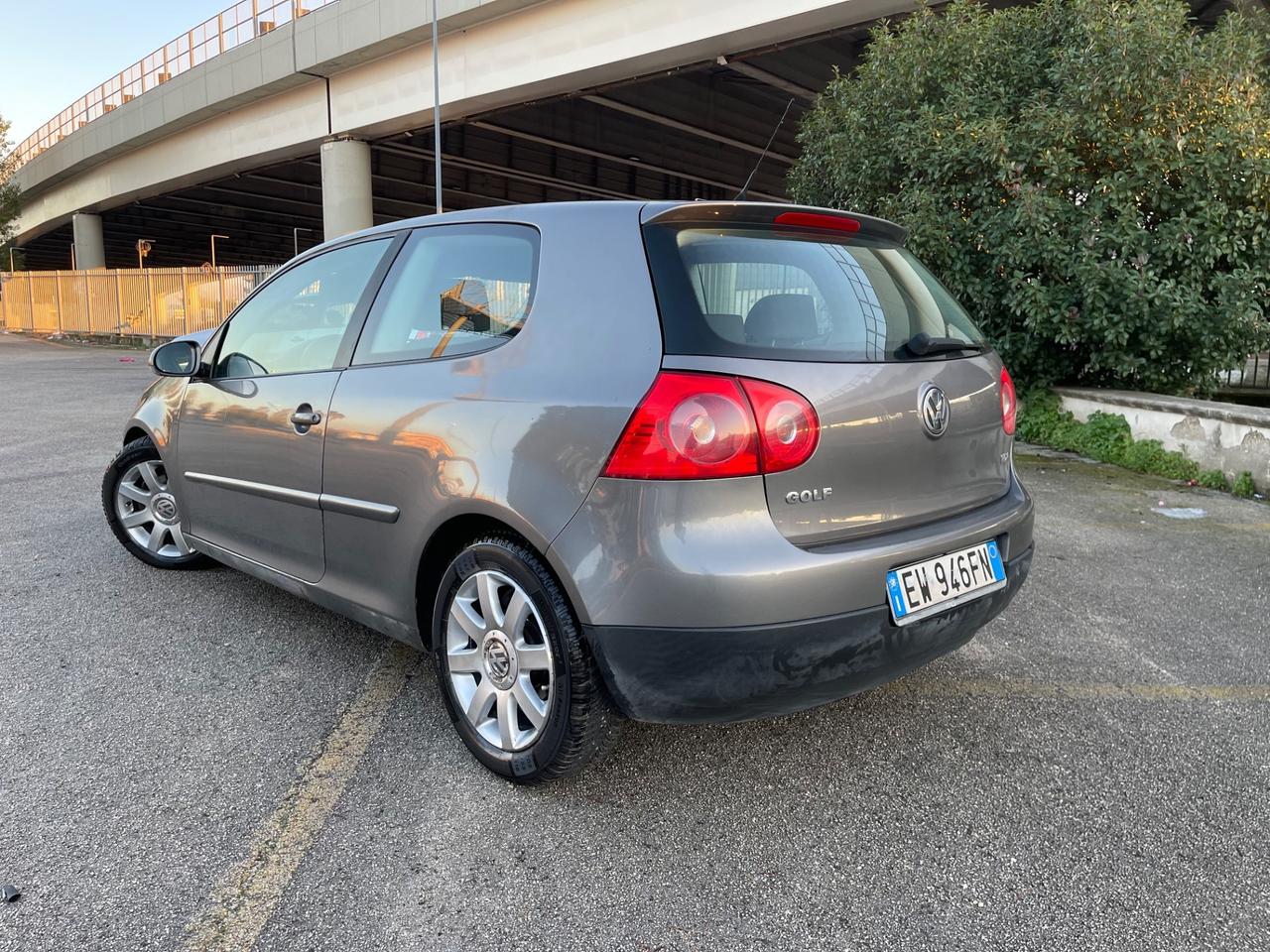 Volkswagen Golf 1.9 TDI 4mot. 3p. Comfortline