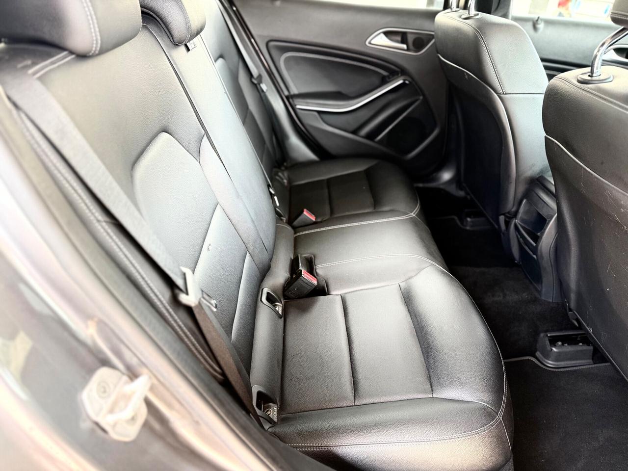 Mercedes GLA 200d 4Matic Enduro *TETTO*CRONOLOGIA TAGLIANDI