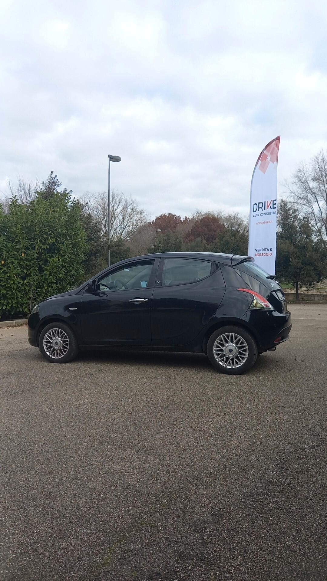 Lancia Ypsilon 1.3 MJT 16V 95 CV 5 porte S&S Elle