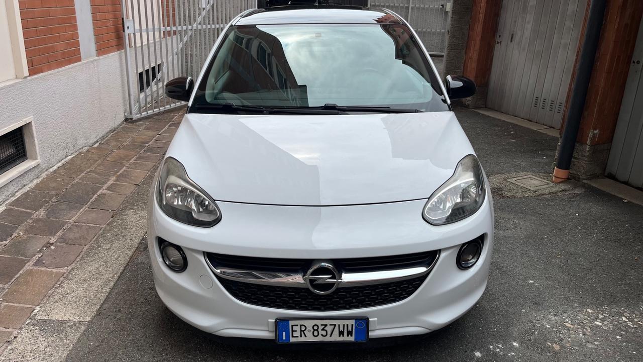 Opel Adam 1.2 70 CV