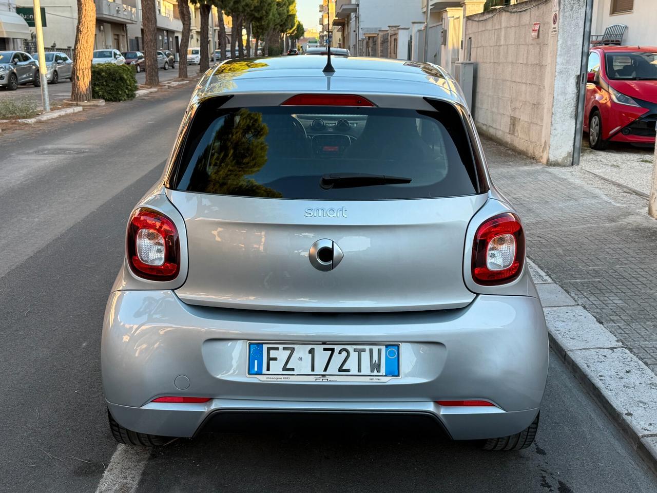 Smart ForFour 70 1.0 twinamic Passion TETTO LED