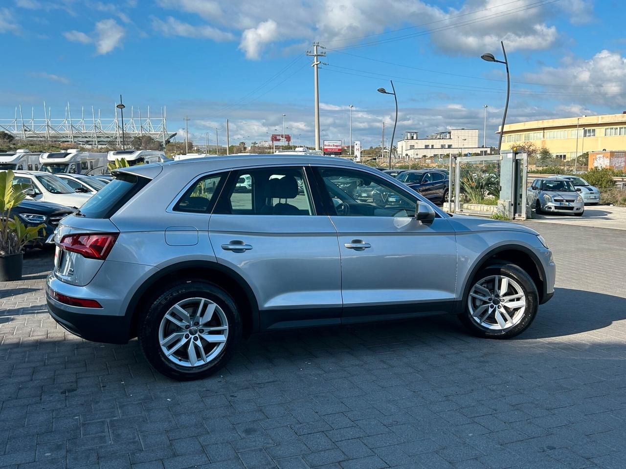 Audi Q5 40 2.0 tdi Business quattro 190cv s-tronic