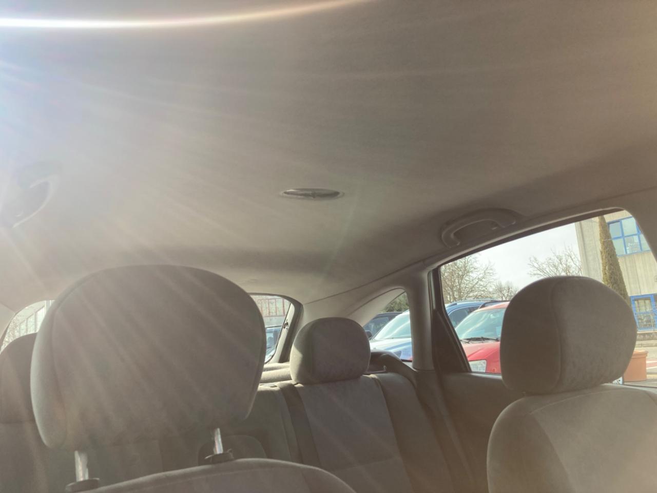 FORD FOCUS 5 PORTE (KM 132.305) DA VETRINA