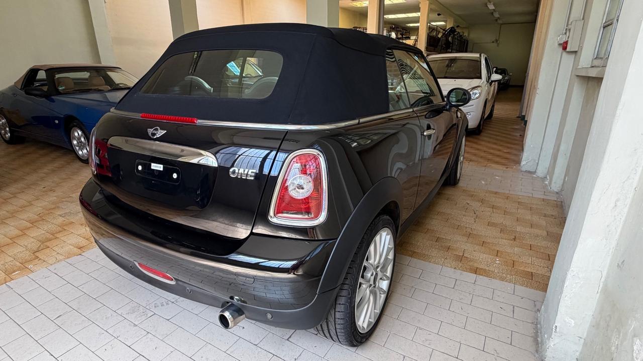 Mini 1.4 16V CABRIO ONE