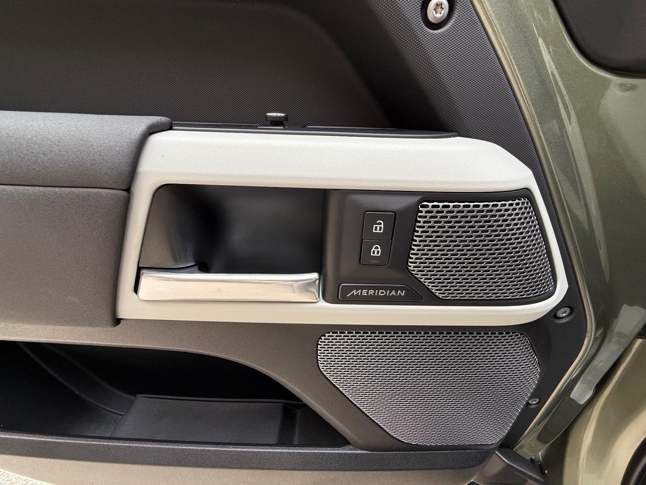 Land Rover Defender 90 3.0D I6 250 CV AWD Auto