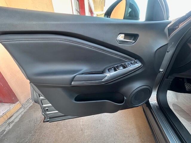 Nissan Juke 1.0 DIG-T 114 CV N-Connecta 2024 PARI NUOVO