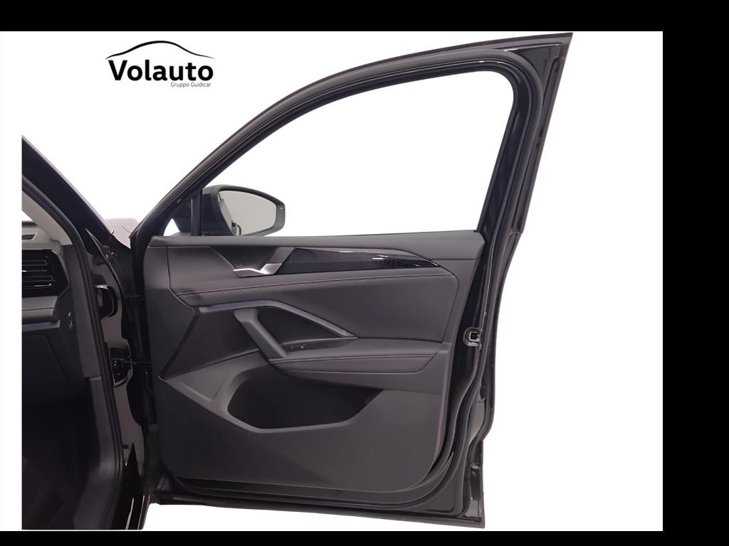 VOLKSWAGEN Tiguan III 2024 - Tiguan 1.5 tsi ehybrid Life 204cv dsg