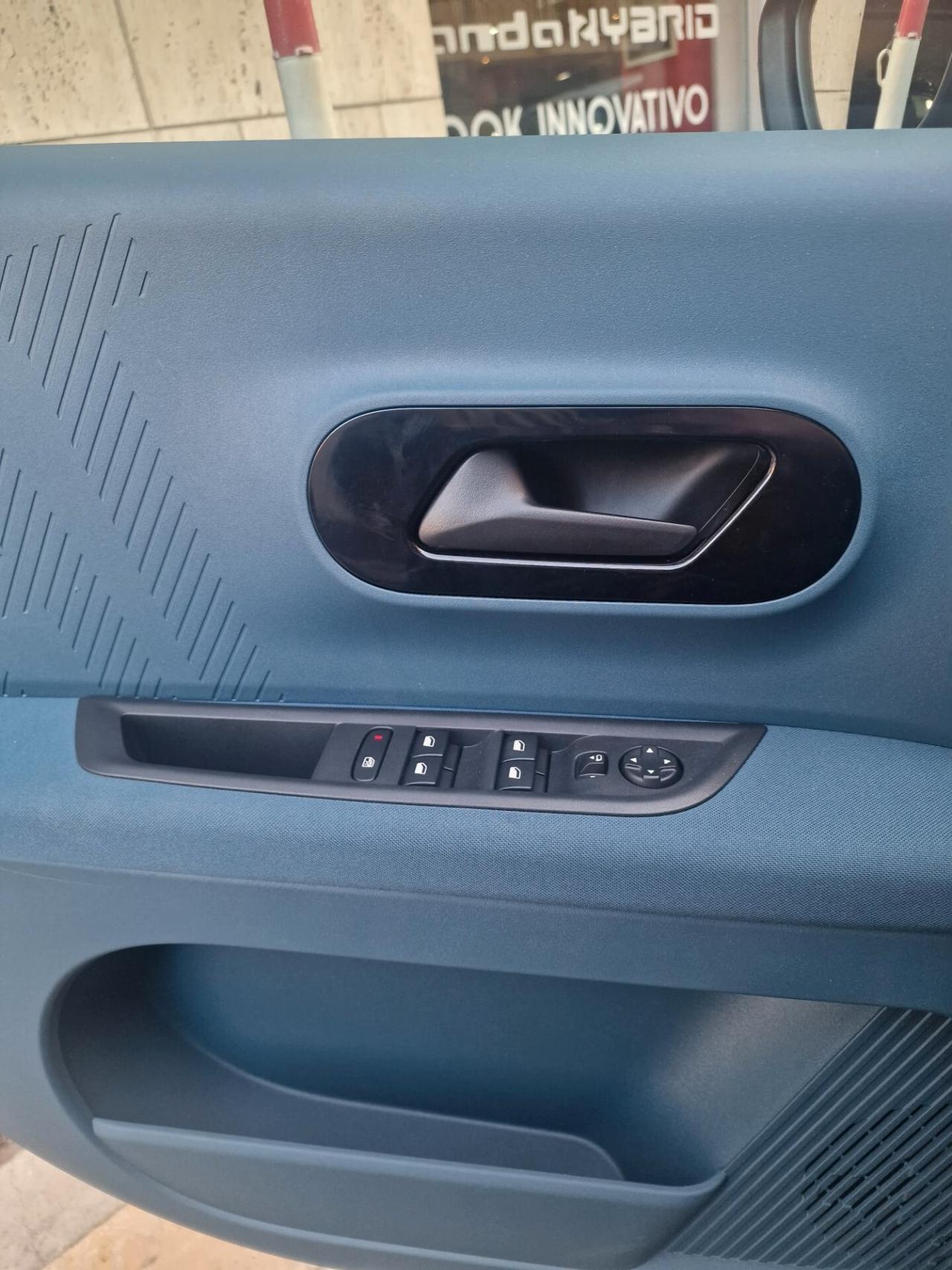 Fiat Grande Panda 1.2 Hybrid 110 CV S&S La Prima