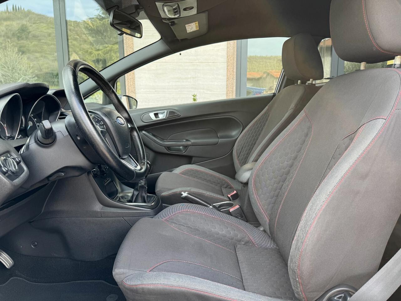 Ford Fiesta 1.5 TDCi 75CV 3 porte ST-Line