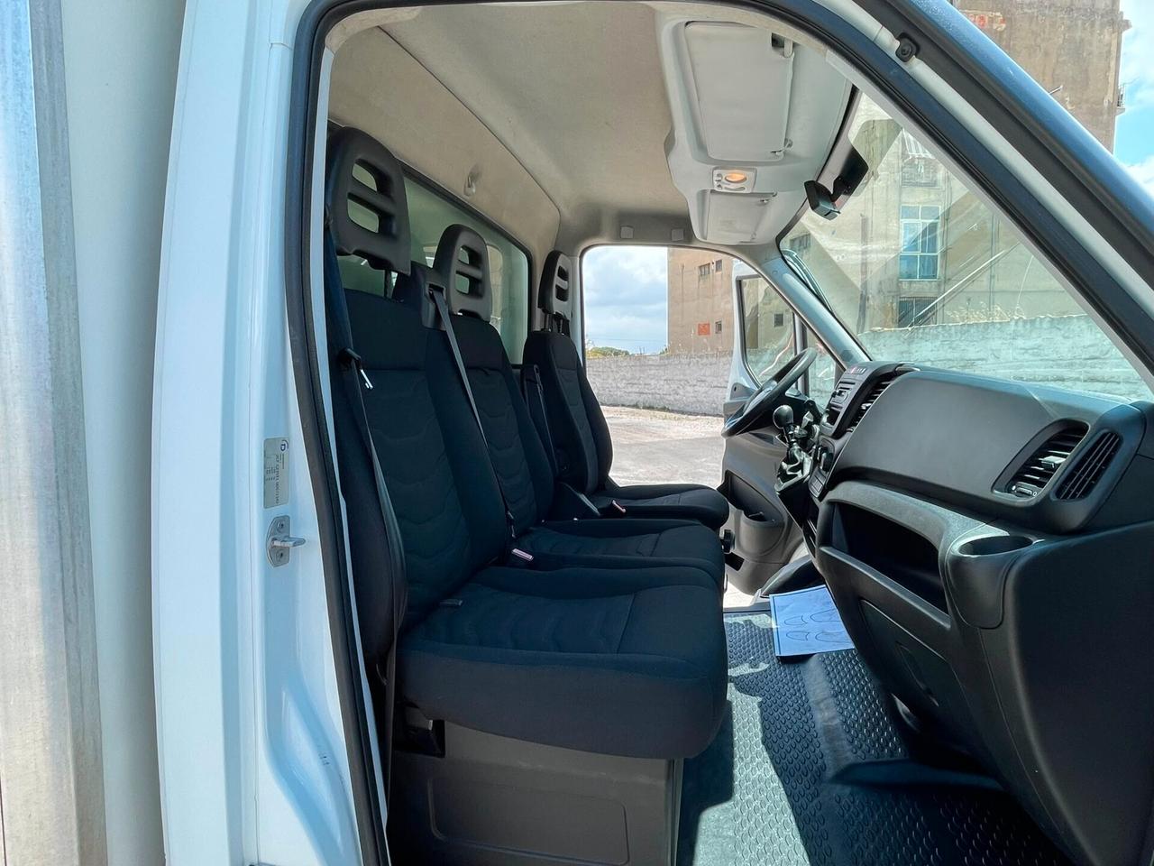 IVECO DAILY FURGONE CASSA E SPONDA IDRAULICA 35C13