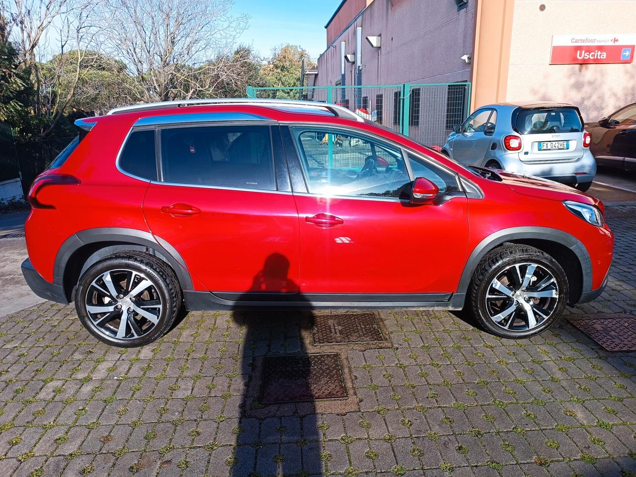 Peugeot 2008 PureTech Turbo 110 S&S Allure