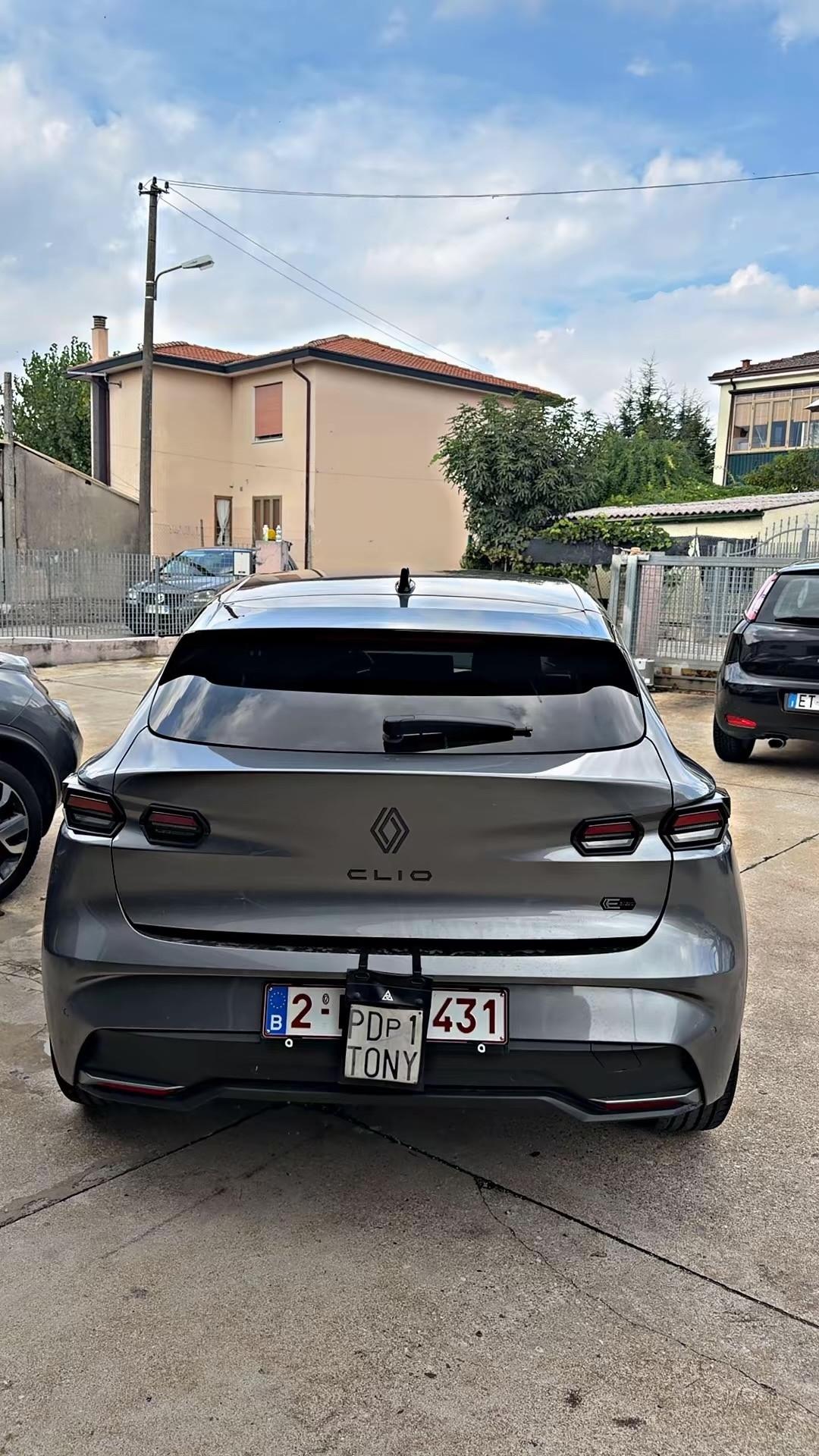 Renault Clio Full Hybrid E-Tech 145 CV 5 porte Esprit Alpine
