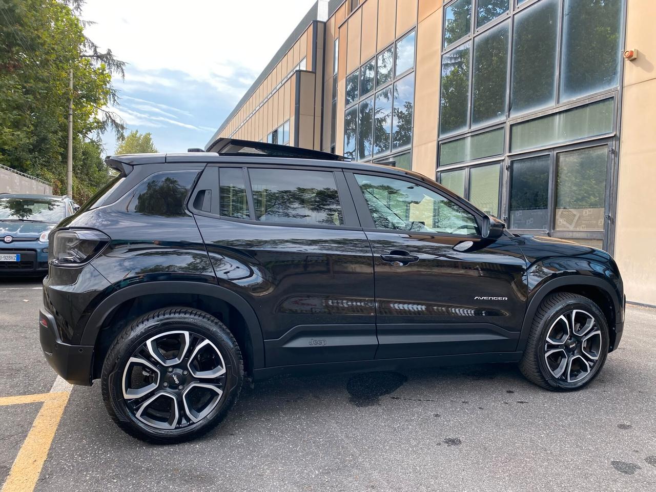 Jeep Avenger e-hybrid mhev SUMMIT-TETTO-LED-CAMERA-P.CONSEGNA