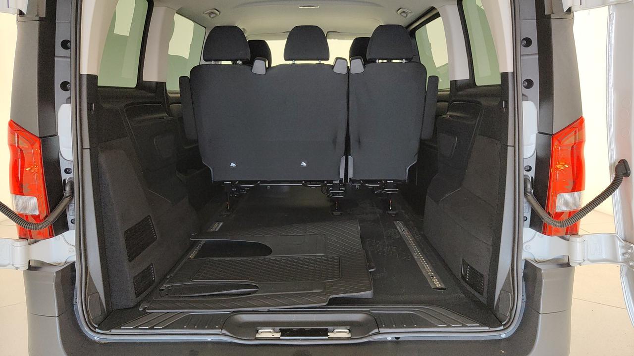 Mercedes-Benz Vito III - vito 114 cdi compact mixto