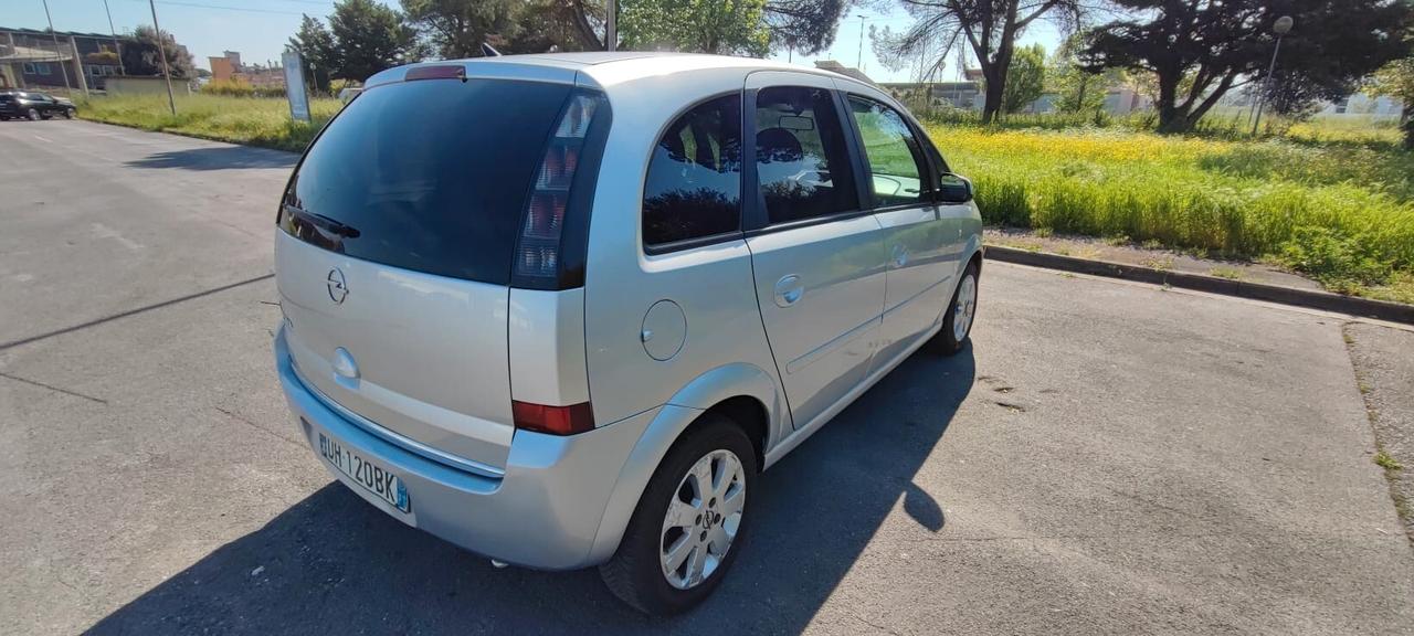 Opel Meriva 1.4 16V Club