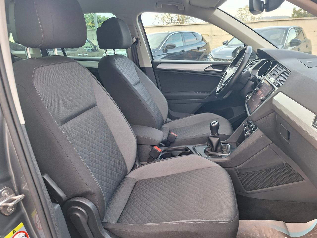 Volkswagen Tiguan BUSINESS 2.0 TDI 150cv NAV - 07/2019