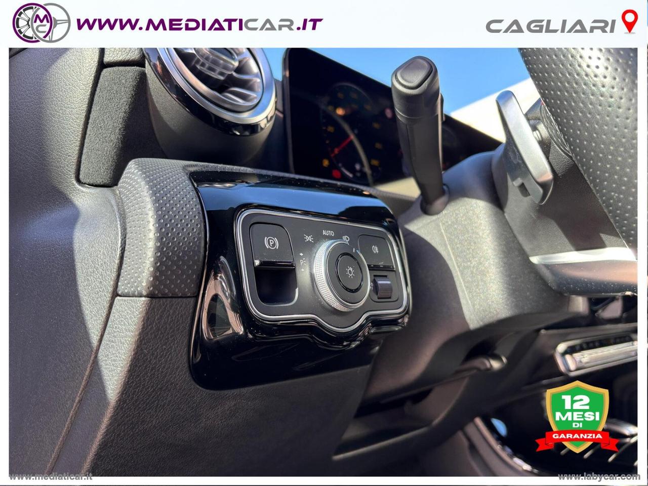 MERCEDES-BENZ A 180 Automatic 4p. Premium