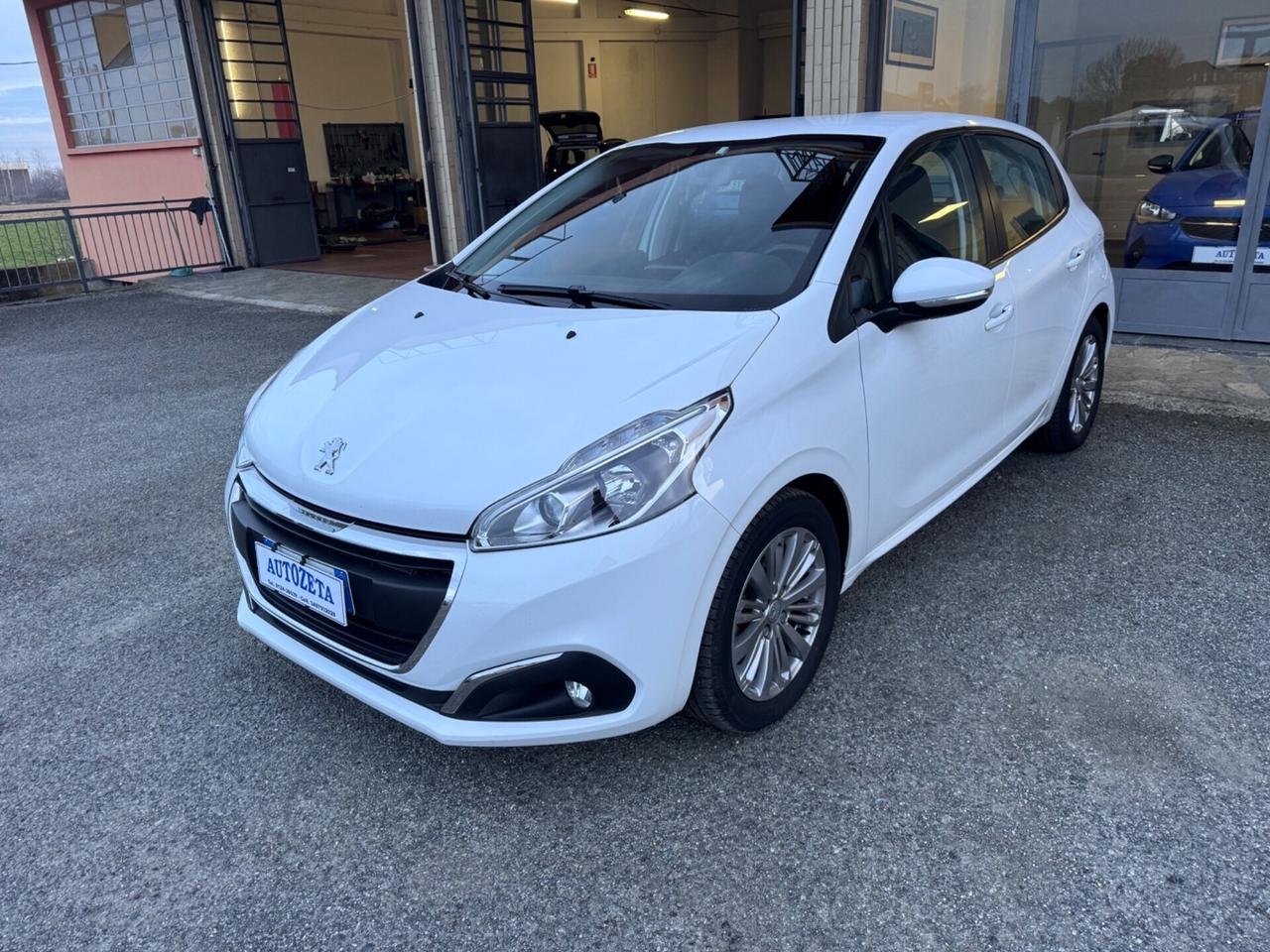Peugeot 208 1.2 82 5 porte Active