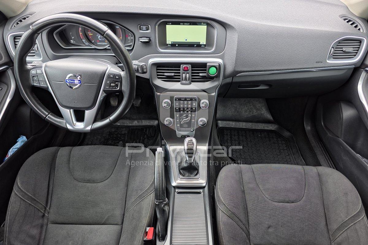 VOLVO V40 D2 Kinetic