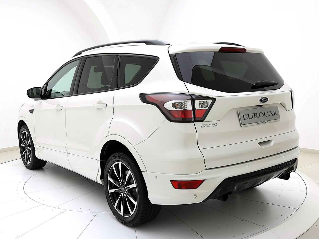 Ford Kuga 1.5 TDCI 120CV 2WD ST-Line-TETTO APRIBIL