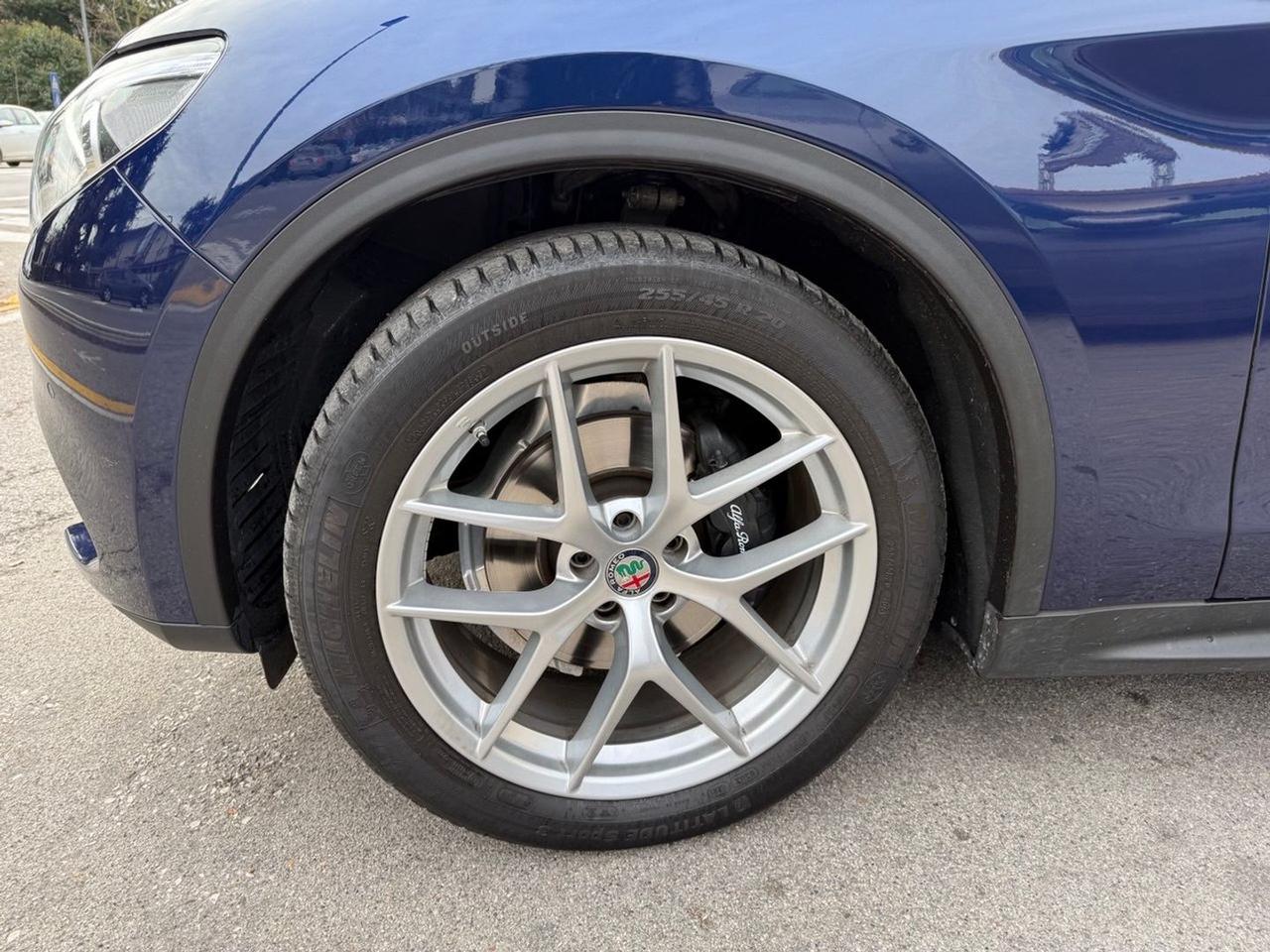 Alfa Romeo Stelvio 2.2 TD 190 CV #8505