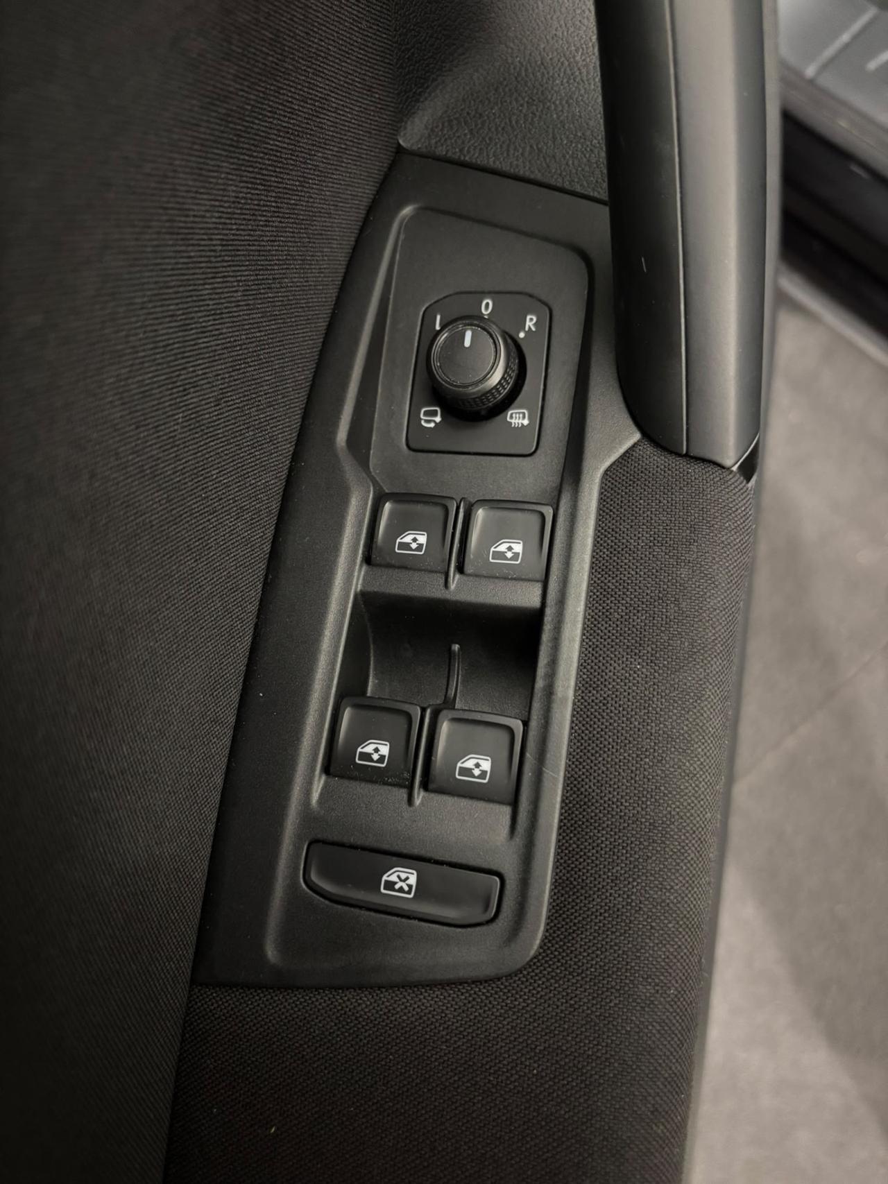 Tiguan 2.0 TDI DSG R-line