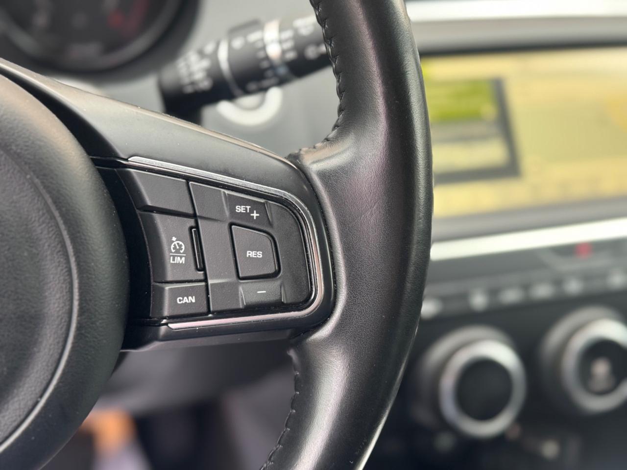 JAGUAR E-PACE 20D 150 CV R-DYNAMIC R20 PELLE FULL