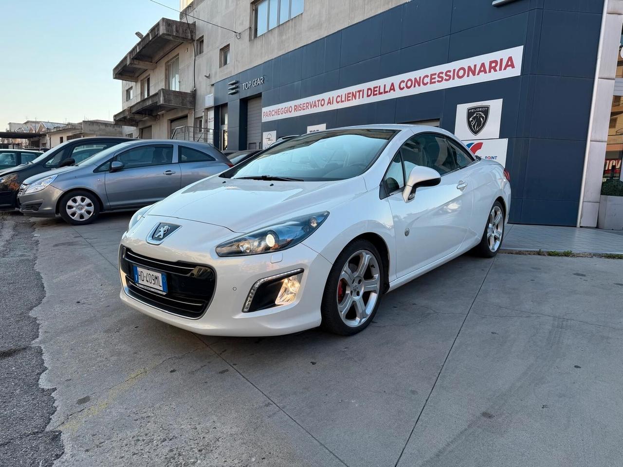 Peugeot 308 1.6 THP 156CV CC Allure Roland Garros